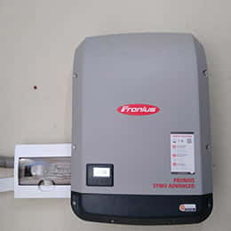 Instalación Inversor Interconexión FRONIUS Symo 10kW 208-240